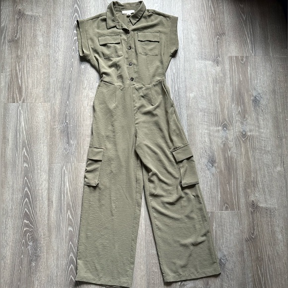 Monteau Olive Green Jumpsuit - Picture 1 of 6